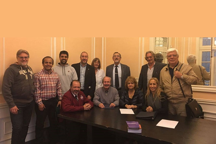 Iglesias evangélicas se pronuncian contra las propuestas de Javier Milei