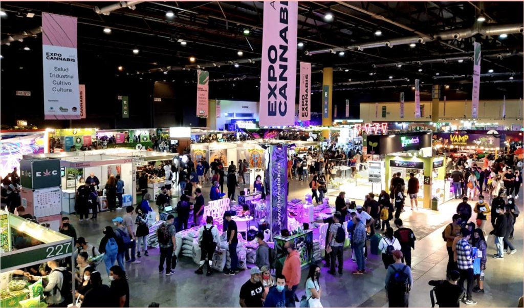 Palermo: celebran una nueva edición de Expo Cannabis en La Rural