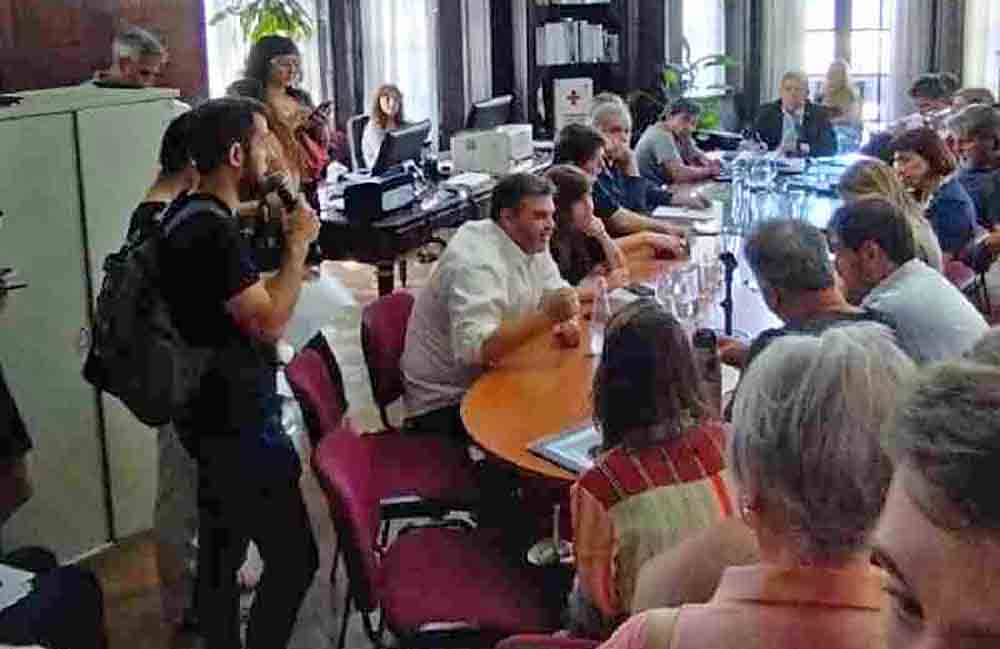 Legislatura porteña: estudiantes del Falla pidieron fondos para el edificio propio