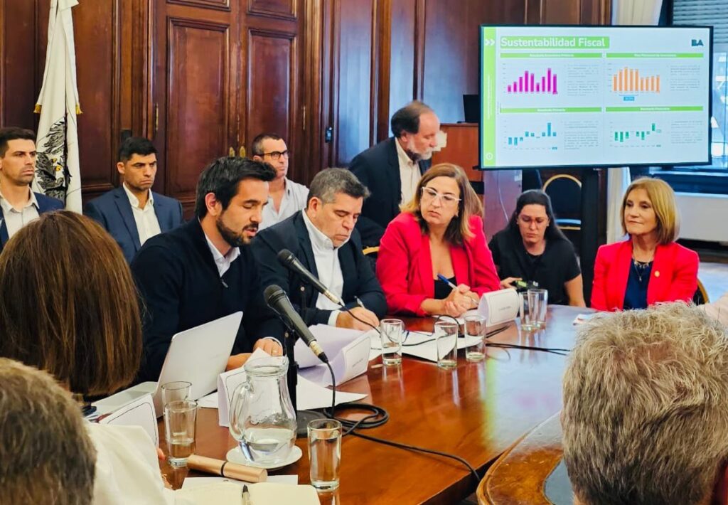 Mura defendió el Presupuesto 2024 en la Legislatura porteña: “Tras ocho años de gestión, logramos Déficit Cero”