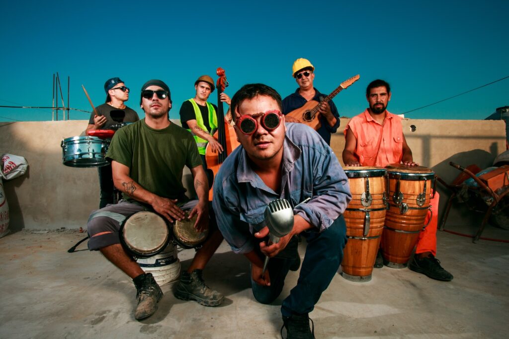 Son Mambo presenta su segundo disco “El sabor que los parió”