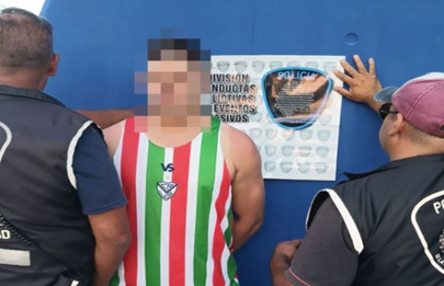 Un abusador fue a ver a Vélez y quedó detenido