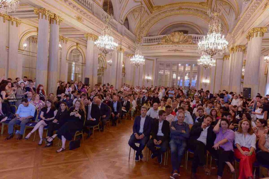 Juraron los nuevos comuneros porteños