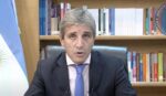 Luis Caputo aseguró que buscan una nueva fórmula de movilidad jubilatoria