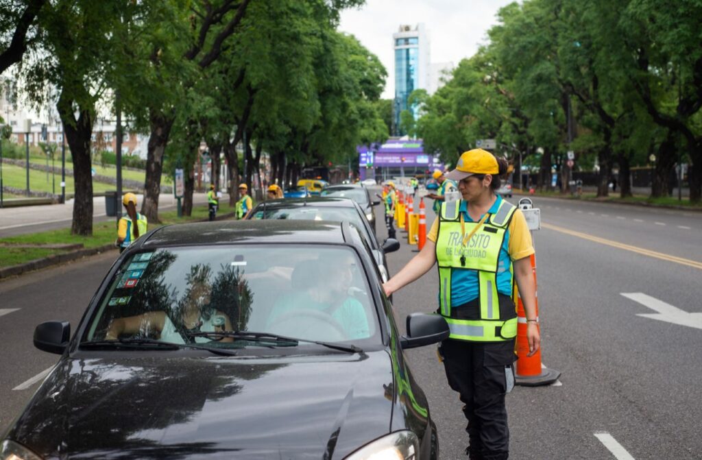 Nochebuena: 13 personas heridas por pirotecnia y retuvieron 27 licencias de conducir por alcoholemia
