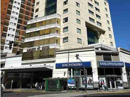 Hinchas de Boca convocaron a un banderazo frente al Hotel Abasto porque Macri denunció a Riquelme