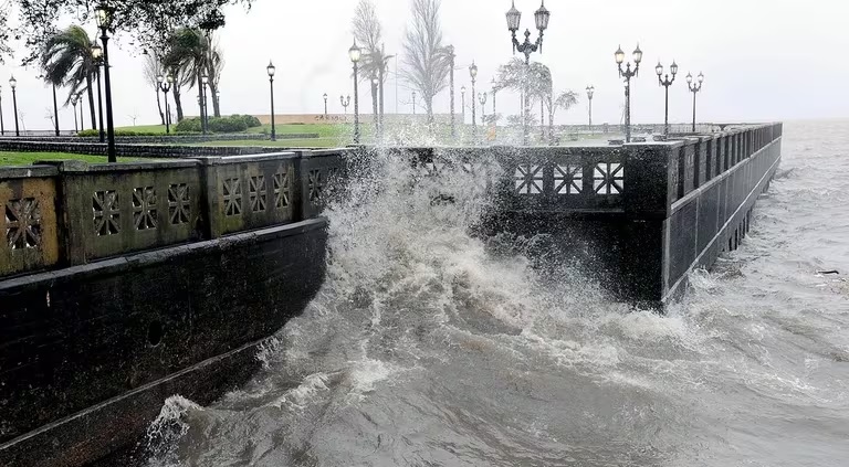 Alerta por crecidas en el Río de la Plata a la altura de la CABA y el conurbano