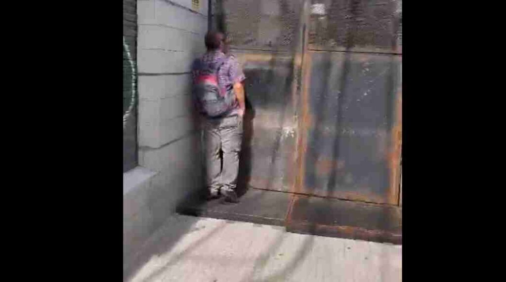 Balvanera: iniciaron el desalojo en un galpón ubicado a metros de Plaza Miserere