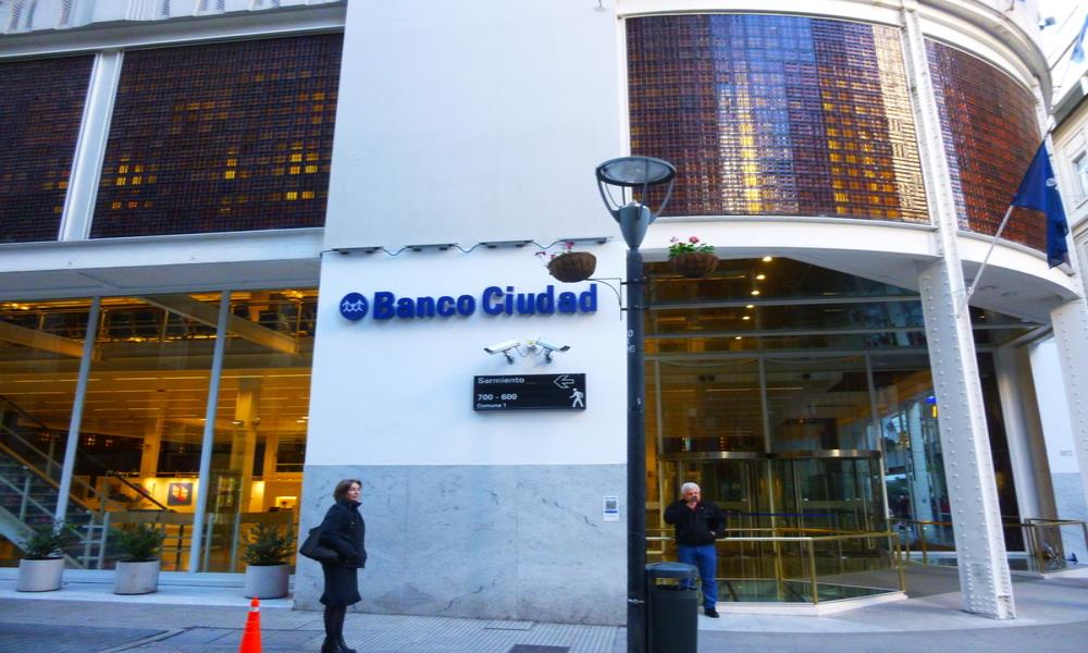 Primeras Comisiones parlamentarias y el futuro del Banco Ciudad