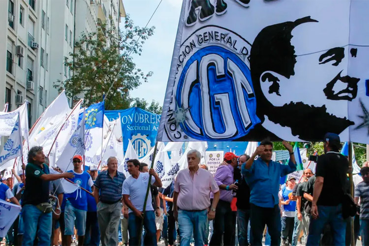 Organizaciones sindicales y sociales adhieren al paro y movilización el 24 de enero