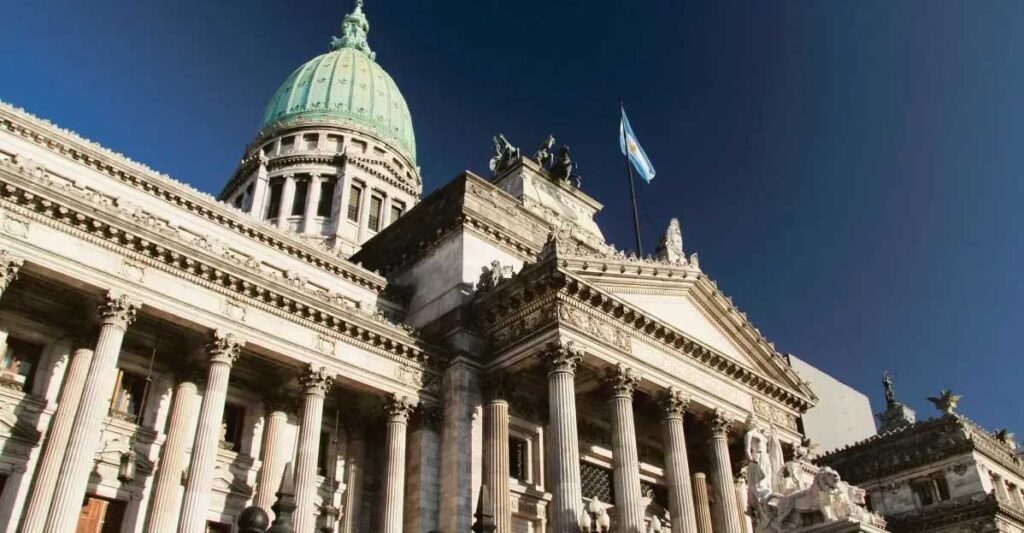 Inicia en el Congreso el debate del proyecto de Ley Ómnibus de Javier Milei