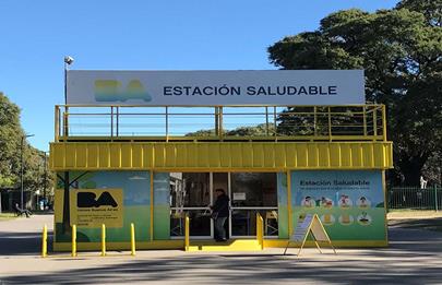 Cocina vegetariana en la Estación Saludable de Parque Chacabuco