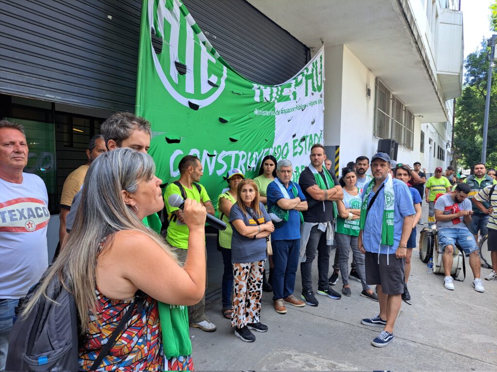 ATE Capital marchará al Ministerio de Hacienda contra “los despidos masivos y arbitrarios”