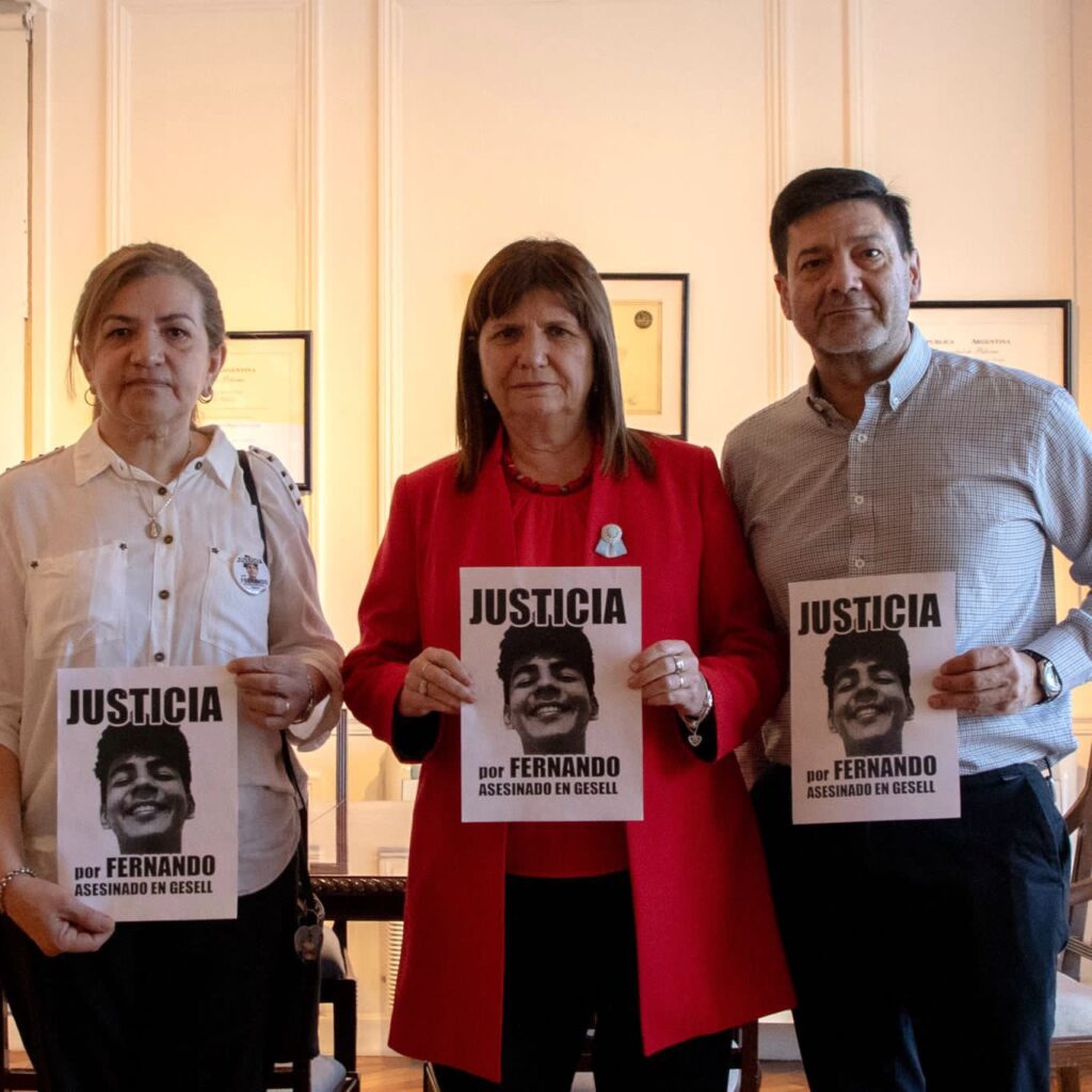 Los padres de Fernando Báez Sosa se reunieron con Patricia Bullrich