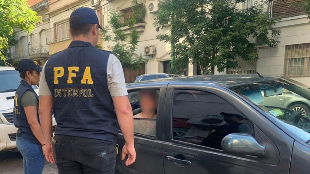 Caballito: detuvieron a una mujer buscada en Rusia acusada de robar U$S2.000.000