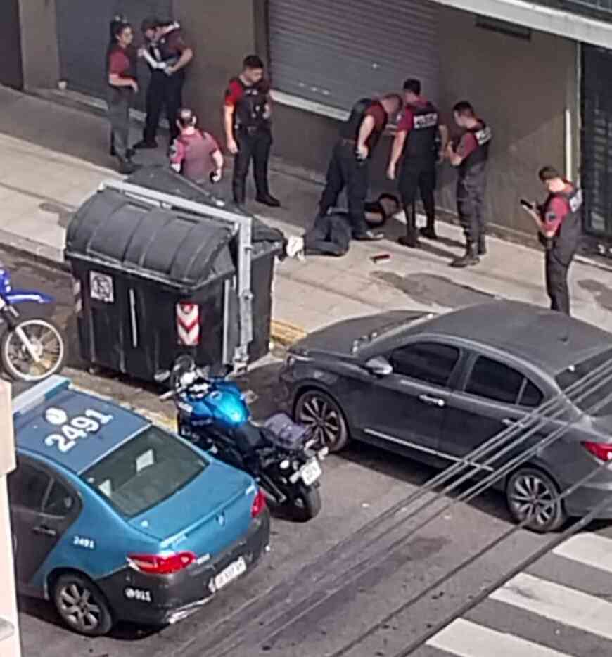 Balvanera: un detenido tras una persecución policial que terminó con un choque en Dean Funes y Venezuela