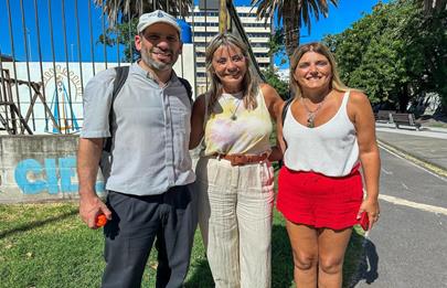 La Presidenta comunal se encontró con el Padre Pepe