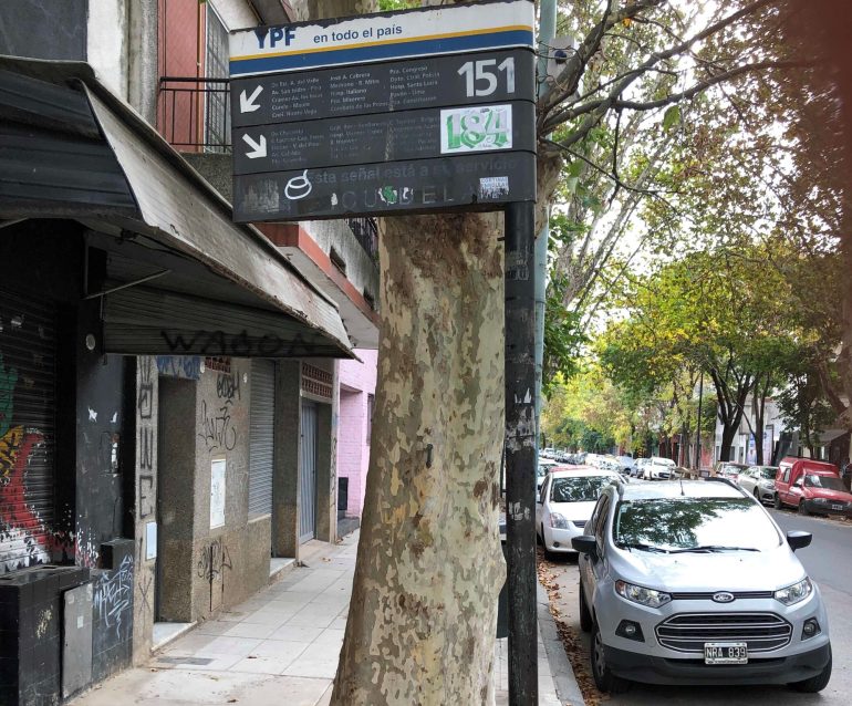 Un adolescente de 15 años murió atropellado por un colectivo en el barrio porteño de Colegiales