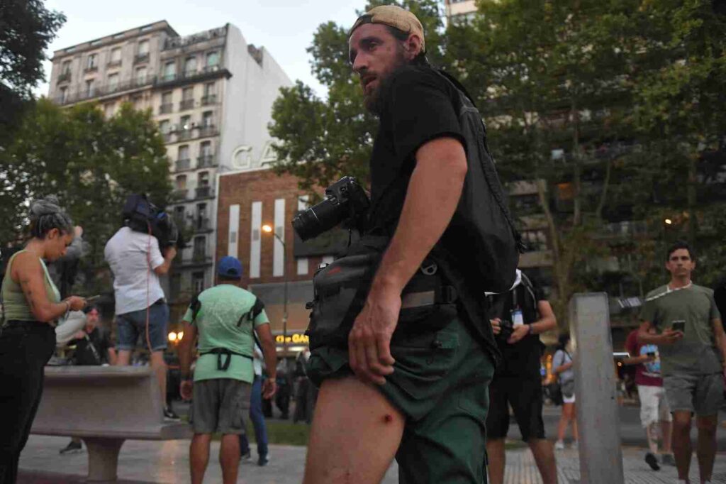 SiPreBA, aRGra, Ceprodh y CELS pidieron a la CIDH medidas de protección para trabajadores de prensa tras la represión en el Congreso