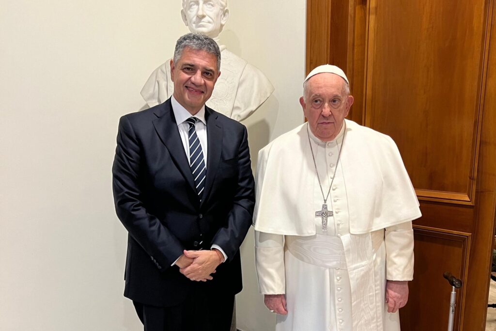Jorge Macri fue recibido por el Papa Francisco en el Vaticano