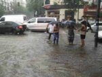 Inundaciones, calles anegadas y 15.000 usuarios sin luz en Almagro, Abasto y alrededores durante la tormenta