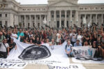 Reporteros gráficos frente al Congreso para denunciar “la brutal represión impulsada por la ministra Patricia Bullrich”