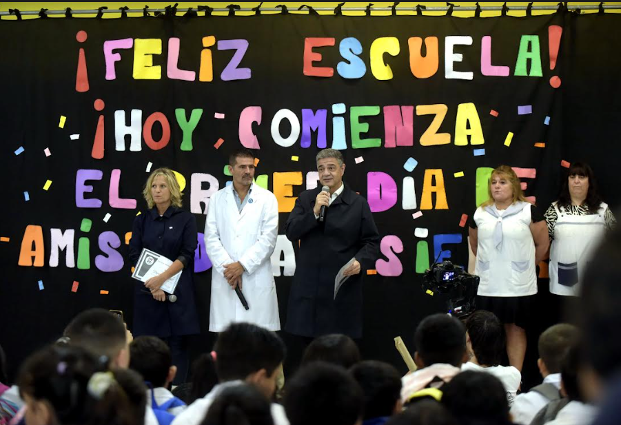 “Estamos muy orgullosos de que hoy comiencen las clases en la Ciudad”