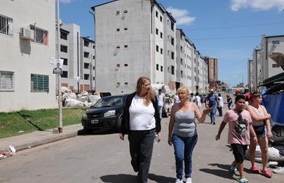 Relevamiento de la Defensoría de la Ciudad en el barrio Mugica