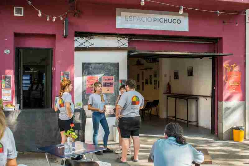 Almagro: cuarto aniversario de Espacio Pichuco con feria y música