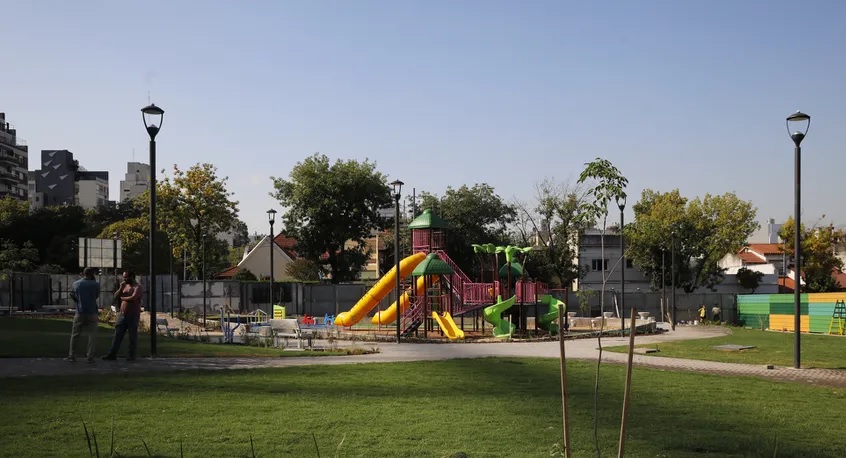 Cómo se reescribe Saavedra en el “Mapa anagramático de los cien barrios porteños”