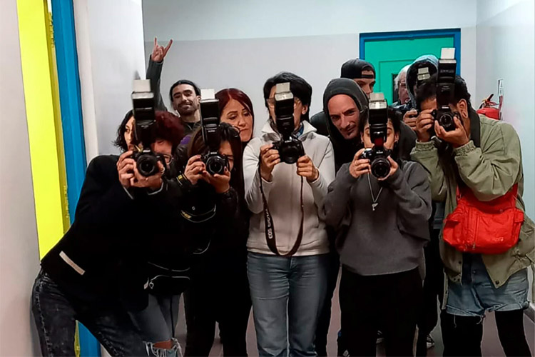 Advierten sobre el posible cierre de la única escuela pública de fotografía de CABA