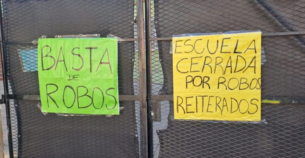 Segundo robo en un mes en una escuela pública de Villa Lugano