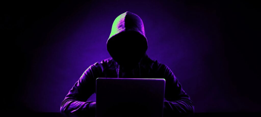 Charla gratuita de ciberseguridad en la Comuna 13 para prevenir engaños y fraudes online