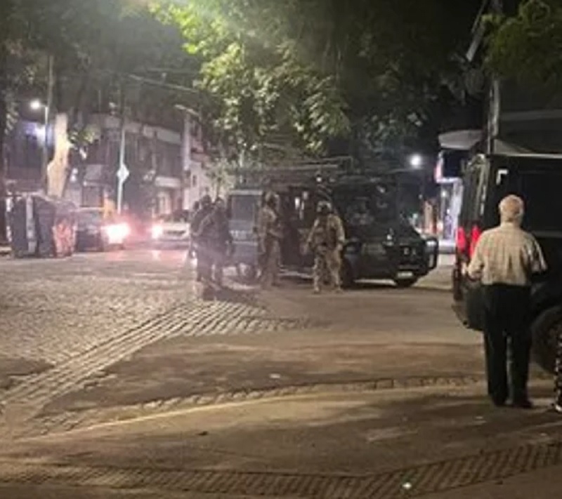 Villa Urquiza: la Policía de la Ciudad redujo con una pistola Taser a un hombre que se había atrincherado