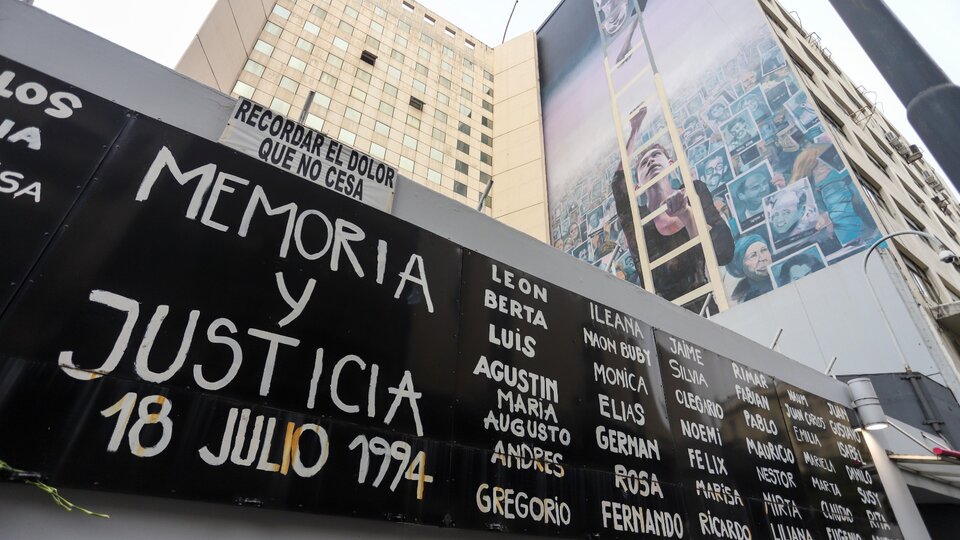 La Justicia aseguró que Irán ordenó volar la AMIA y lo consideró delito de lesa humanidad