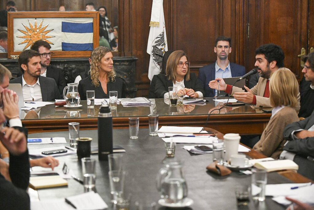 El GCBA pide ampliar el Presupuesto 2024 en cuatro billones y cambiar la Ley Tarifaria: la oposición denuncia “tarifazo”