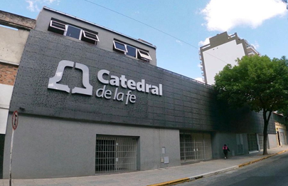 Parque Chacabuco: Fulvio Pompeo se reunió con el Pastor de la Iglesia Evangélica Catedral de la Fe