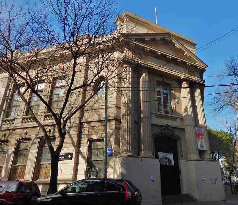 Almagro: el GCBA anuncia trabajos de electricidad y la restauración de la fachada en la Escuela Ramos Mejía