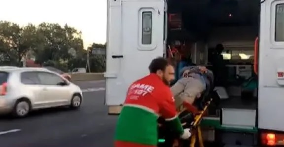 Flores: un herido tras un choque múltiple en la Autopista 25 de Mayo