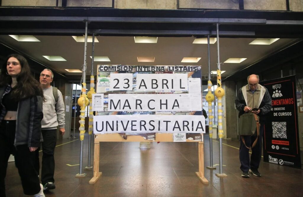 Convocan a la Marcha nacional universitaria de Congreso a Plaza de Mayo por la crisis presupuestaria