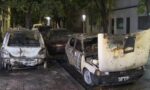 Villa Luro: incendiaron varios autos en la puerta de una concesionaria