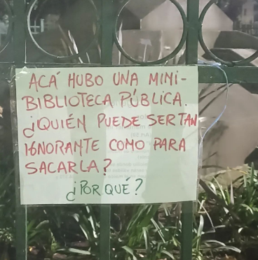 Piden la restitución de la Mini Biblioteca Pública Plaza Almagro