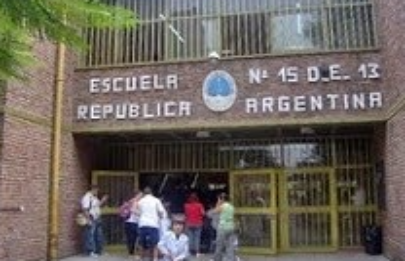  Robaron cables y computadoras en una escuela de Villa Lugano 
