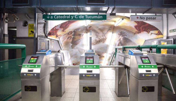 Piden que la estación Tribunales de la Línea D también se llame Carmen Argibay