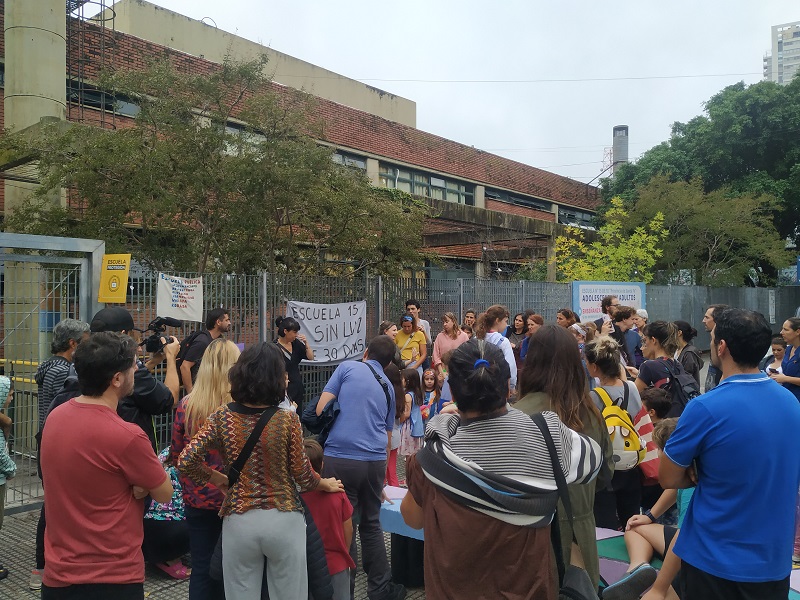 La Legislatura porteña pidió informes por los robos en la Escuela Provincia de Santa Fe y el Jardín Picasso