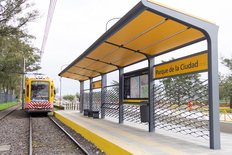 Renovada la estación Parque de la Ciudad del Premetro