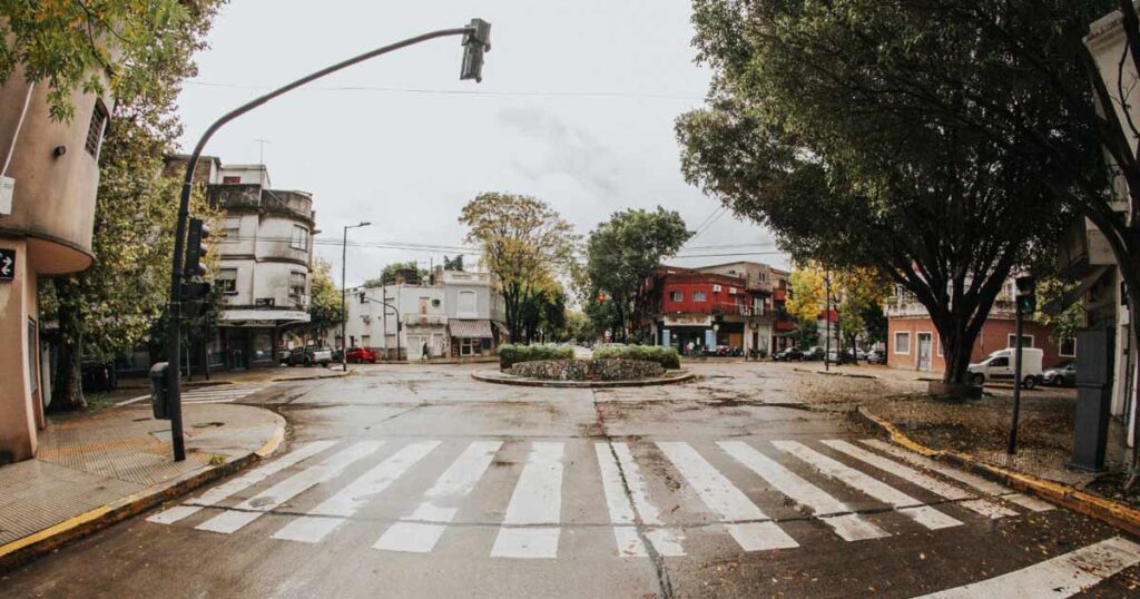 “La idea es caminar juntos las calles, compartiendo conocimientos de composición fotográfica”