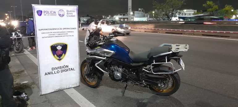 Una moto robada en Belgrano fue recuperada a los quince minutos