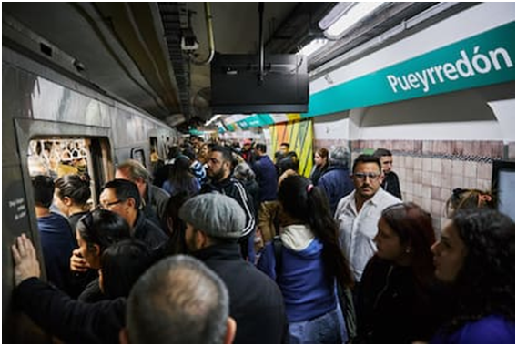 La Justicia ordenó a SBASE a readecuar el cuadro tarifario en cinco días en el marco de una acción de amparo colectivo que presentamos.