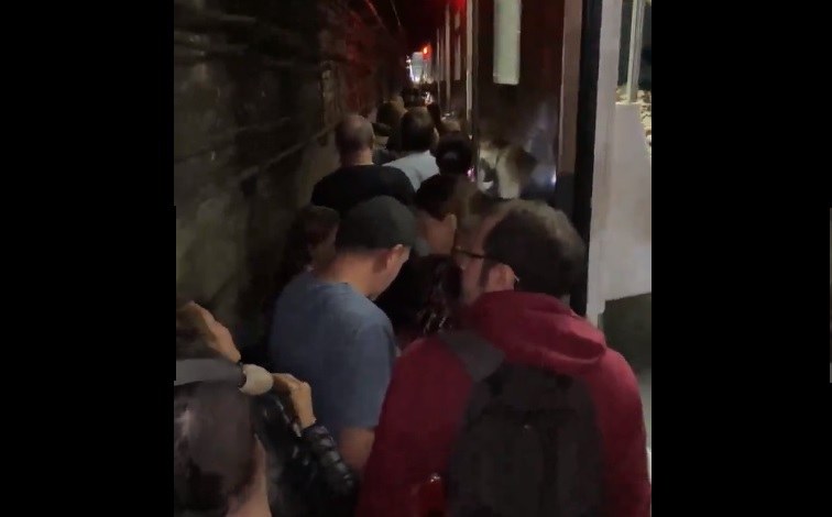 Evacuaron a los pasajeros por un corte de luz en la Línea A de subtes